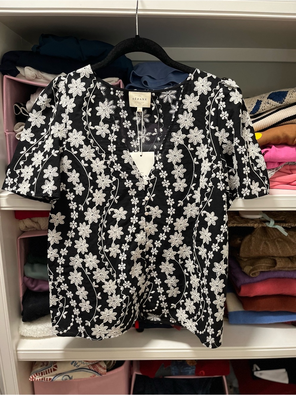 Sezane Black Blouse with White Floral Embroidery - Picture 6 of 9
